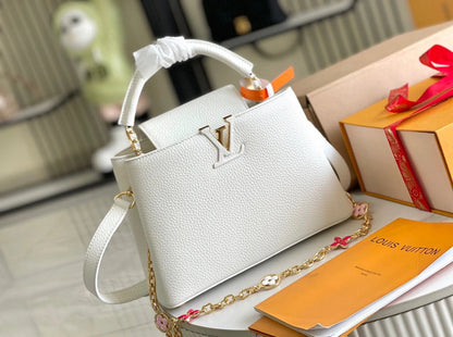 Louis Vuitton Capucines MM White Flower Strap - 31.5 x 20 x 11 cm