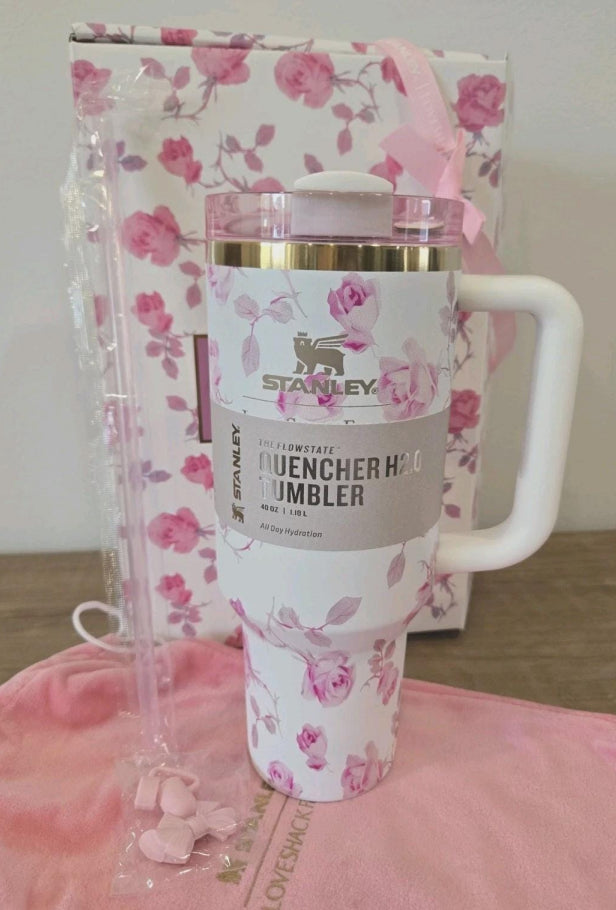 LoveShackFancy x Stanley Quencher H2.0 FlowState Tumbler 40 oz – Beaux White Limited Edition with Original Box