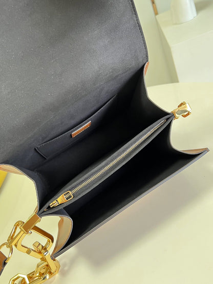 Louis Vuitton Dauphine Bag 25cm M46537