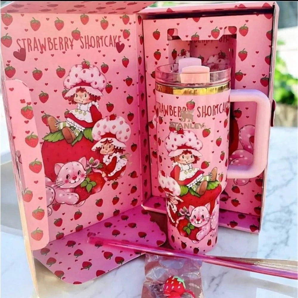 Strawberry shortcake 40oz Stanley tumbler